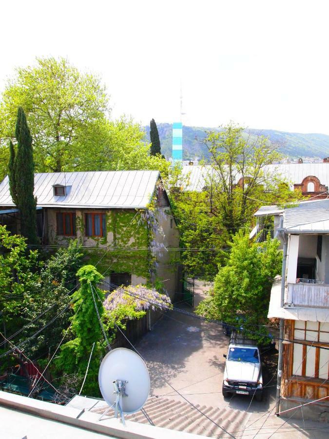 Green Stairs Guest House Tbilisi Zewnętrze zdjęcie